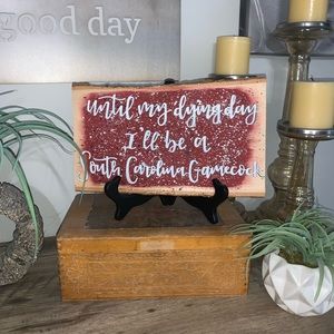 Hand painted wooden USC sign with stand